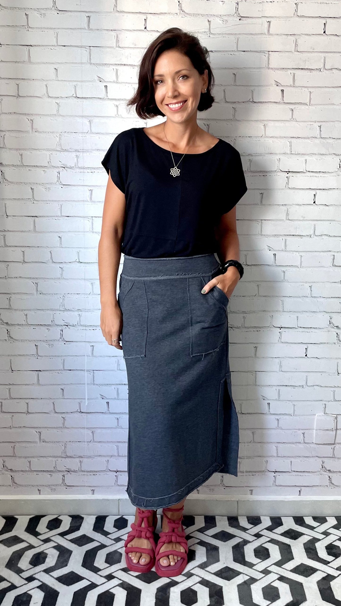 Saia Reta Moletom com bolsos (Grafite)