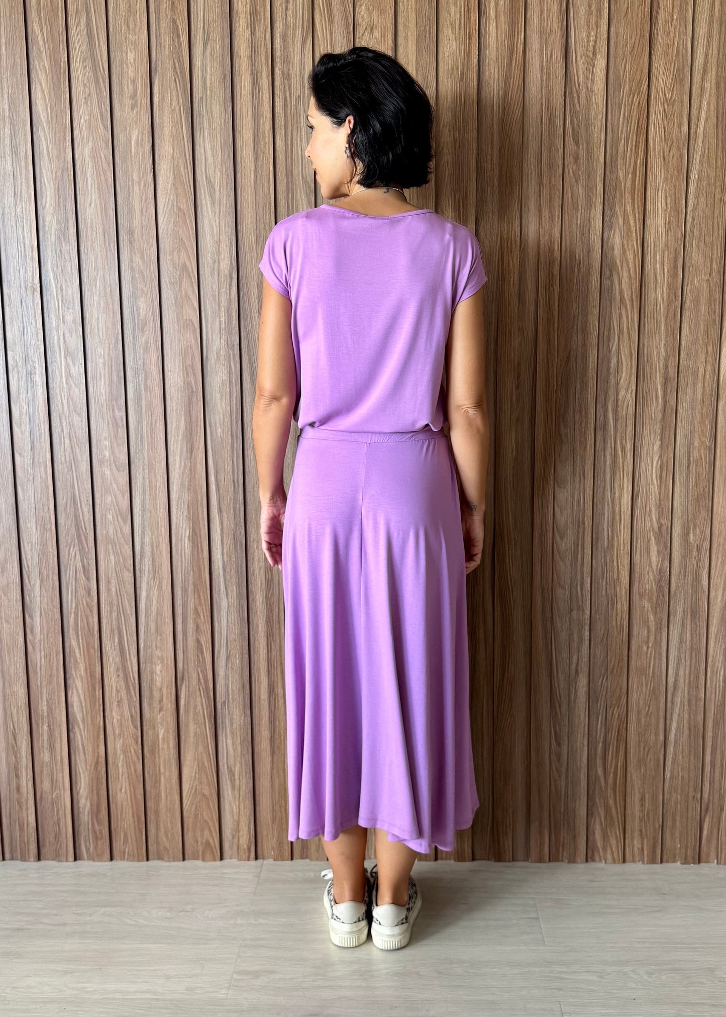 Saia Rodada em Viscolycra com bolsos (Lavanda)