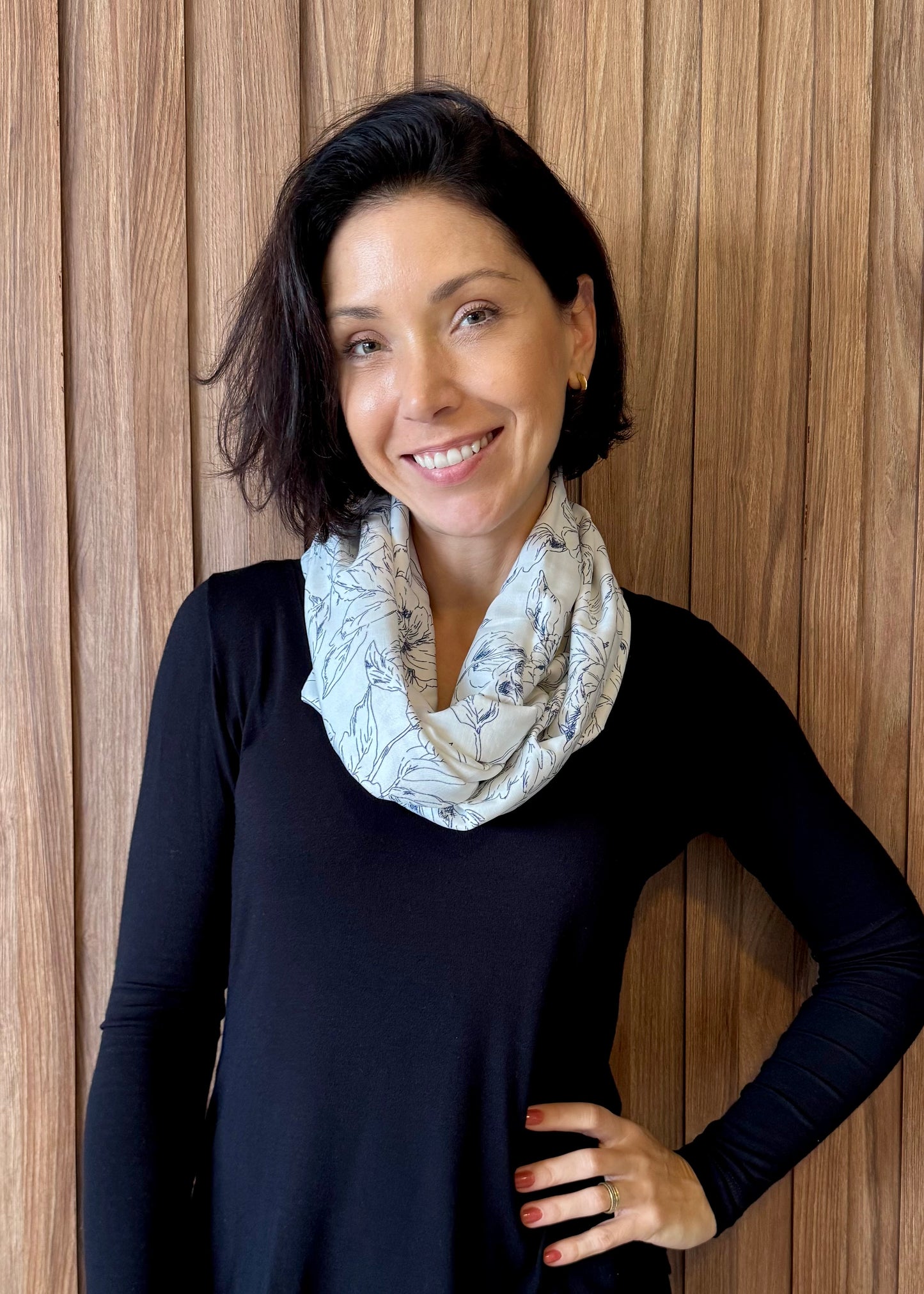 Gola em Viscose Estampada - Floral Marfim