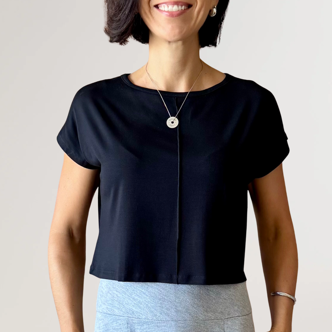 Blusa Delícia Cropped em Viscolycra Preta