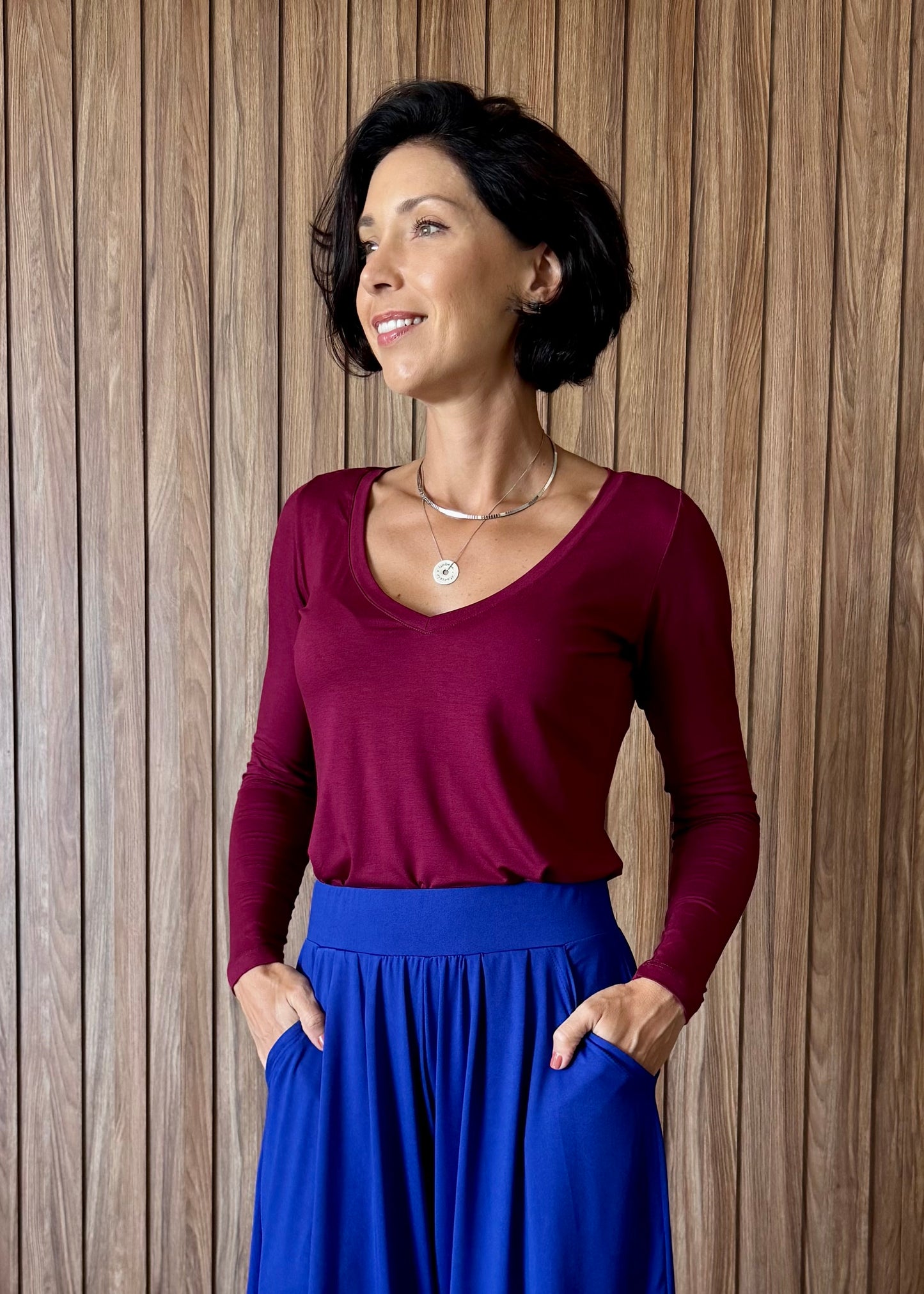 Blusa Manga Longa Decote V - Vinho