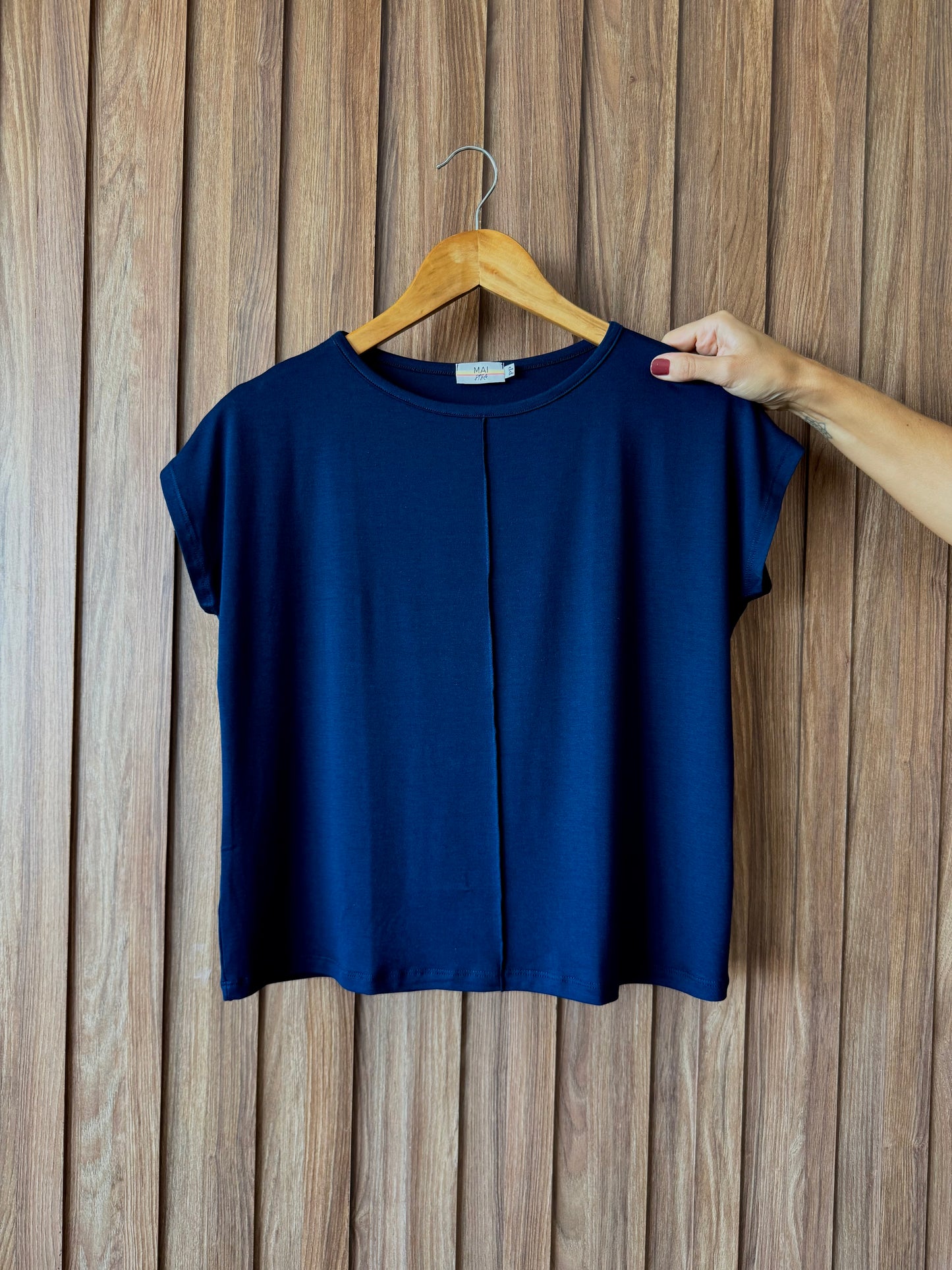 Blusa Básica Delícia em Viscolycra Azul Marinho
