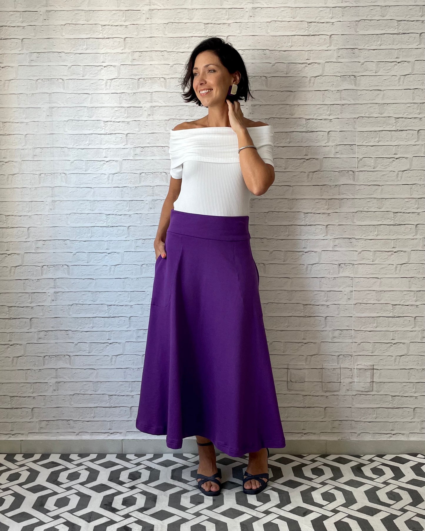 Saia Rodada Moletom com bolsos (Roxo Vivo)