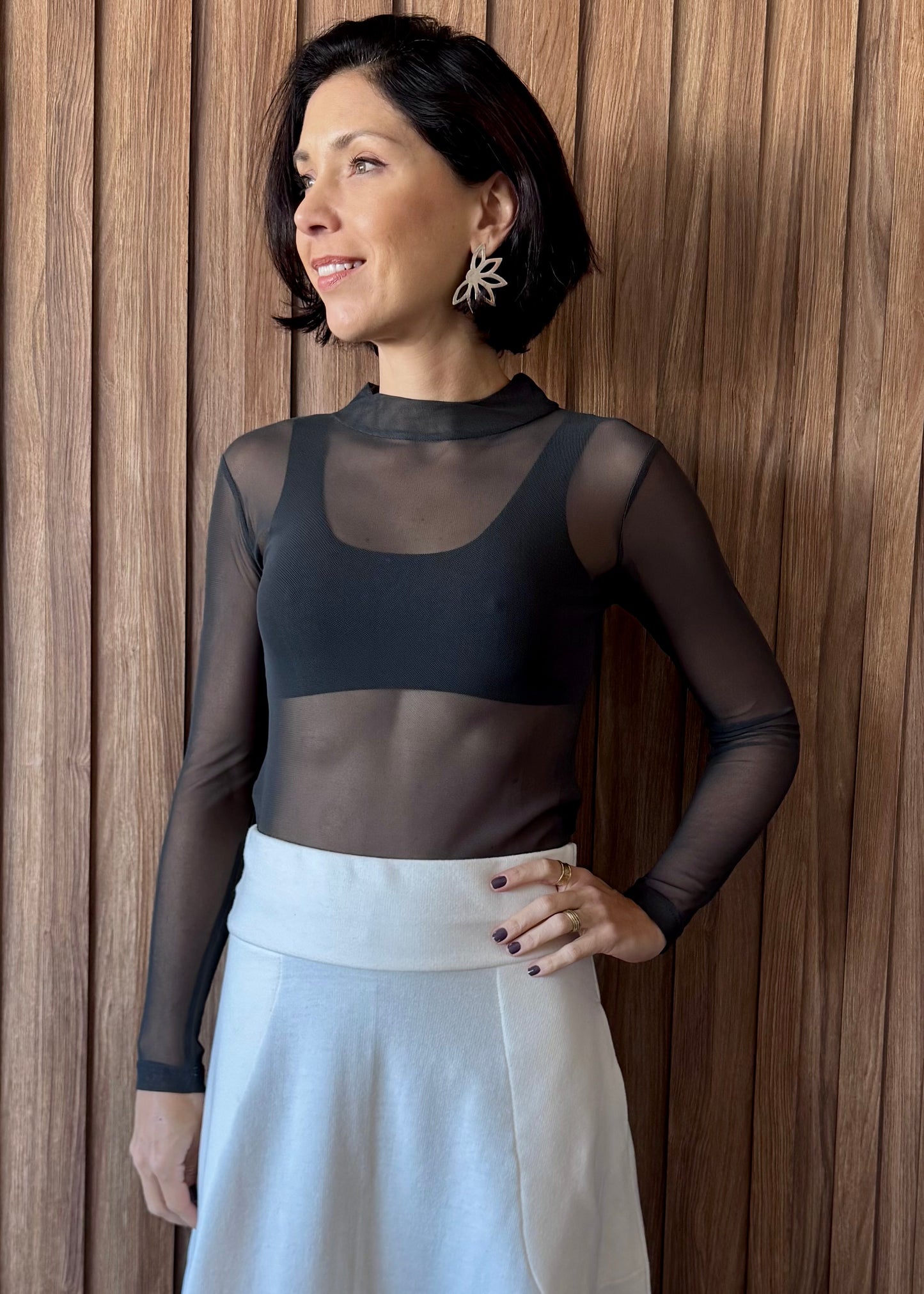 Blusa Manga Longa em Tule Cinza