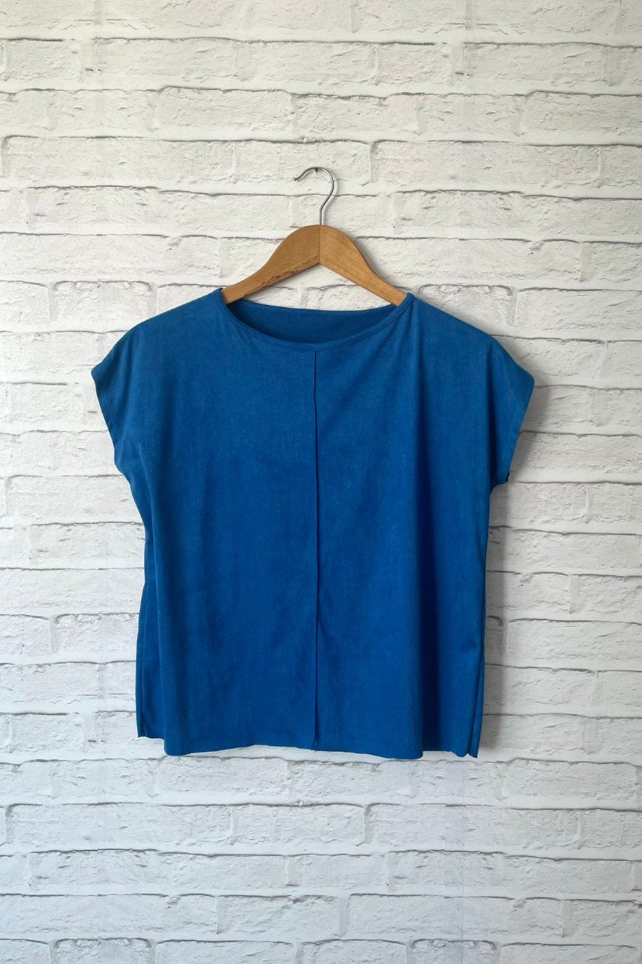 Blusa Delícia em Suede Azul Royal