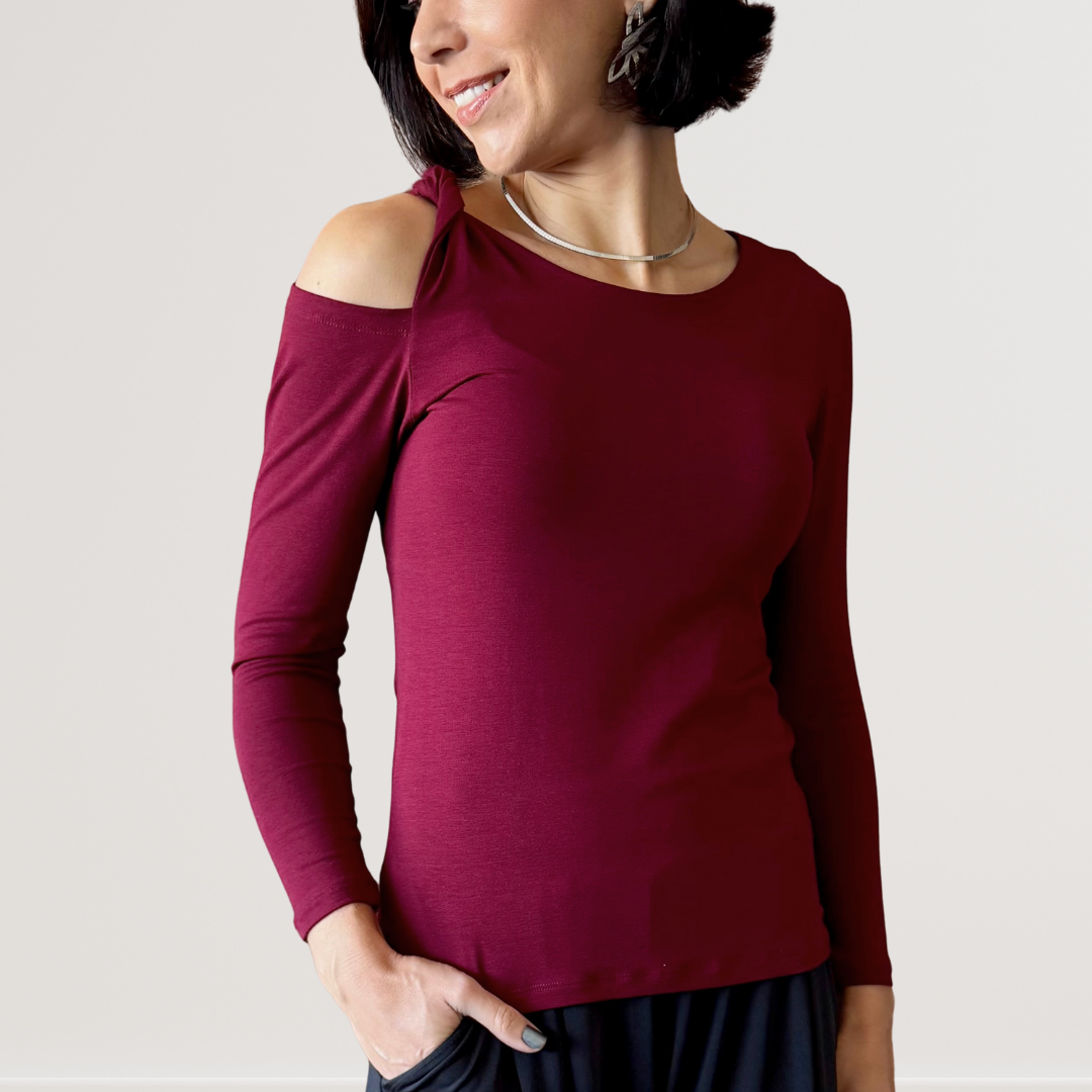 Blusa manga longa com detalhe nó ombro em viscolycra - Vinho