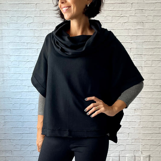 Poncho Reto em Moletom (Preto)