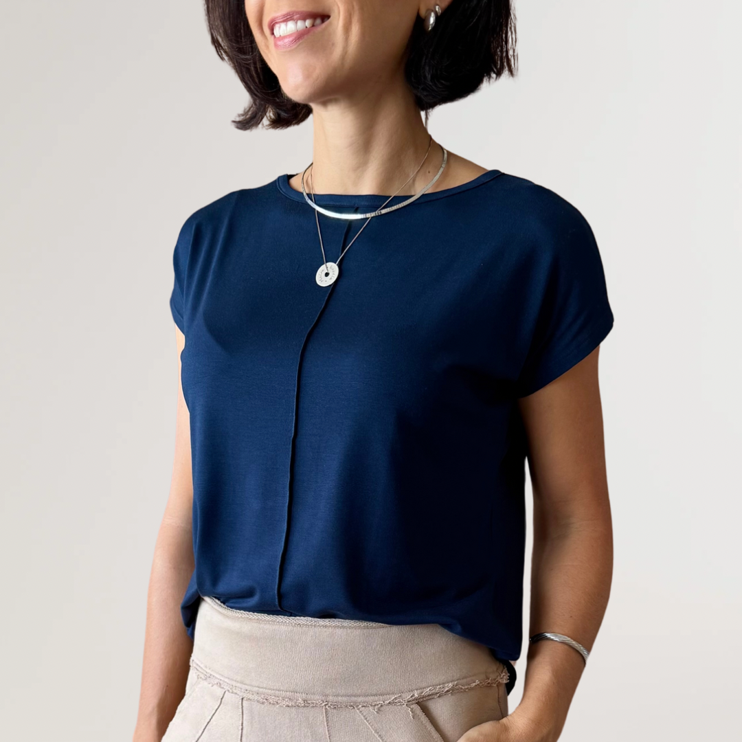 Blusa Básica Delícia em Viscolycra Azul Marinho