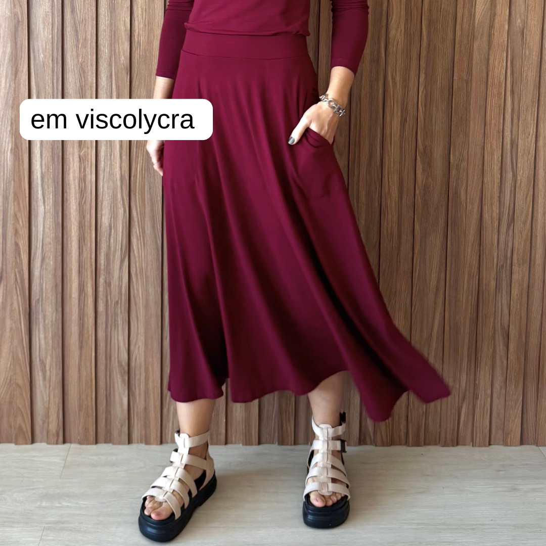 Saia Rodada em Viscolycra com bolsos (Vinho)