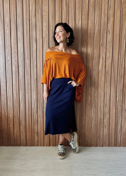 Blusa Golão Oversized em Suede Ecológico - Ocre - Maira da Mai Style