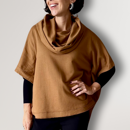 Poncho Reto em Moletom (Caramelo)