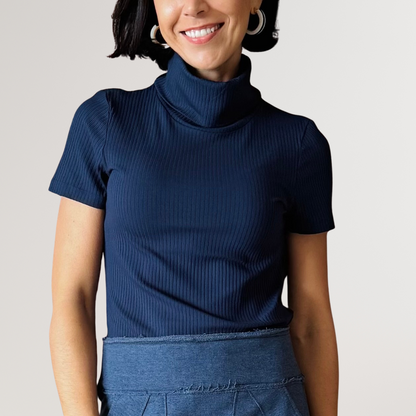 Gola Alta Canelada Manga Curta Azul Marinho