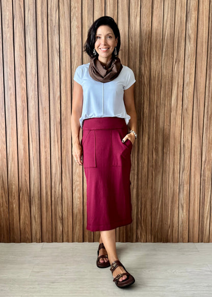 Saia Reta Moletinho com elastano (Vinho) - Maira da Mai Style