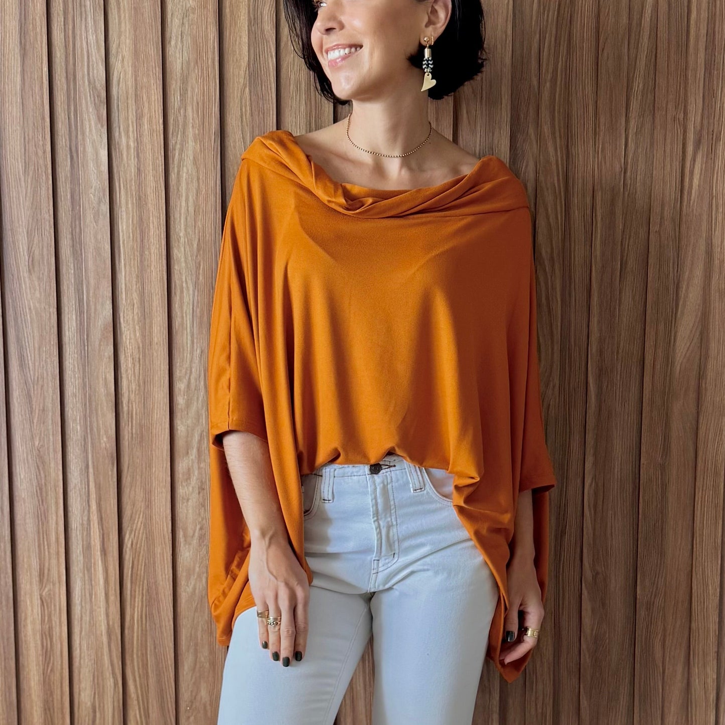 Blusa Golão Oversized em Suede Ecológico - Ocre
