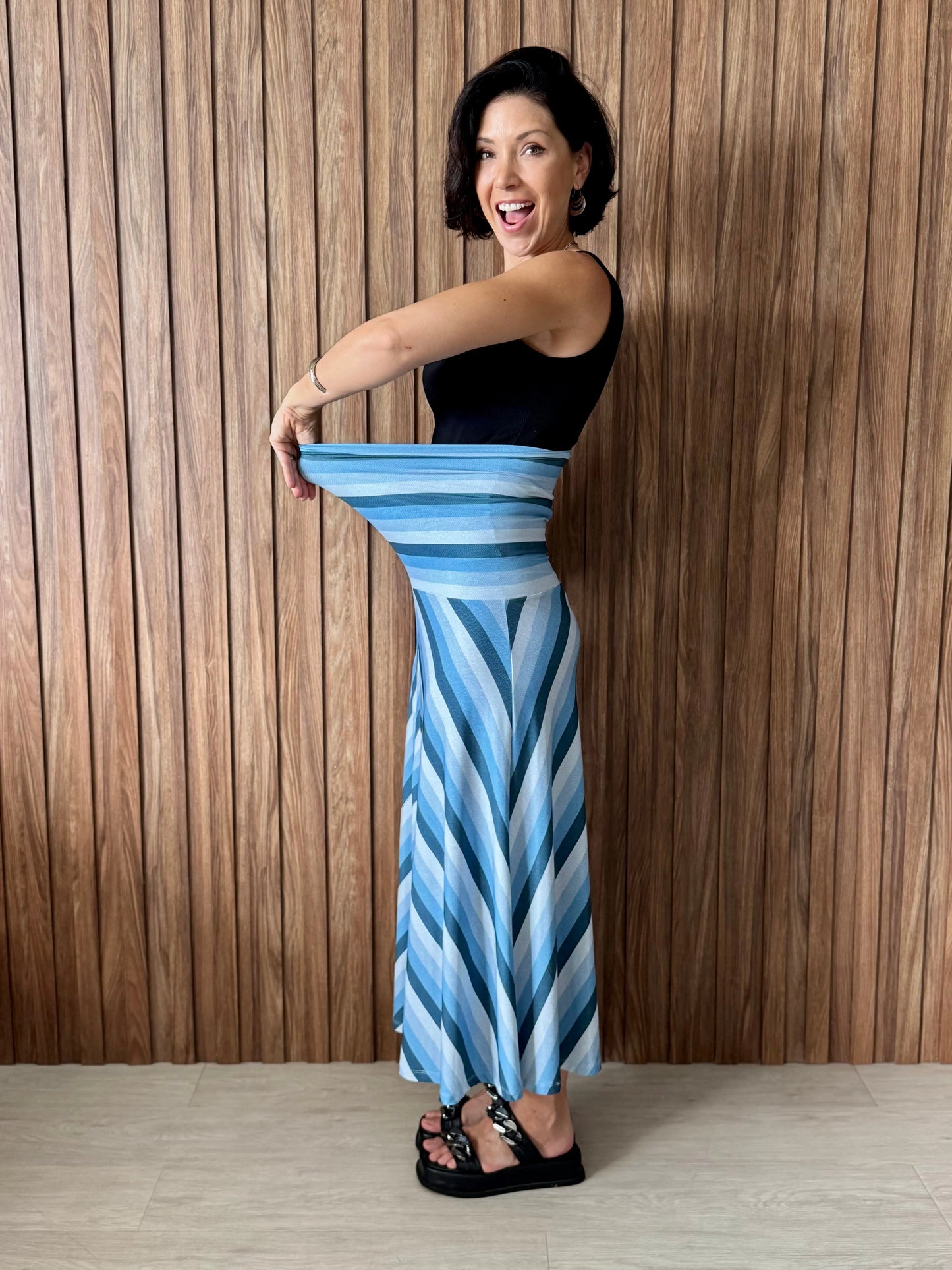 Saia cós dobrado listrada azul - Maira da Mai Style