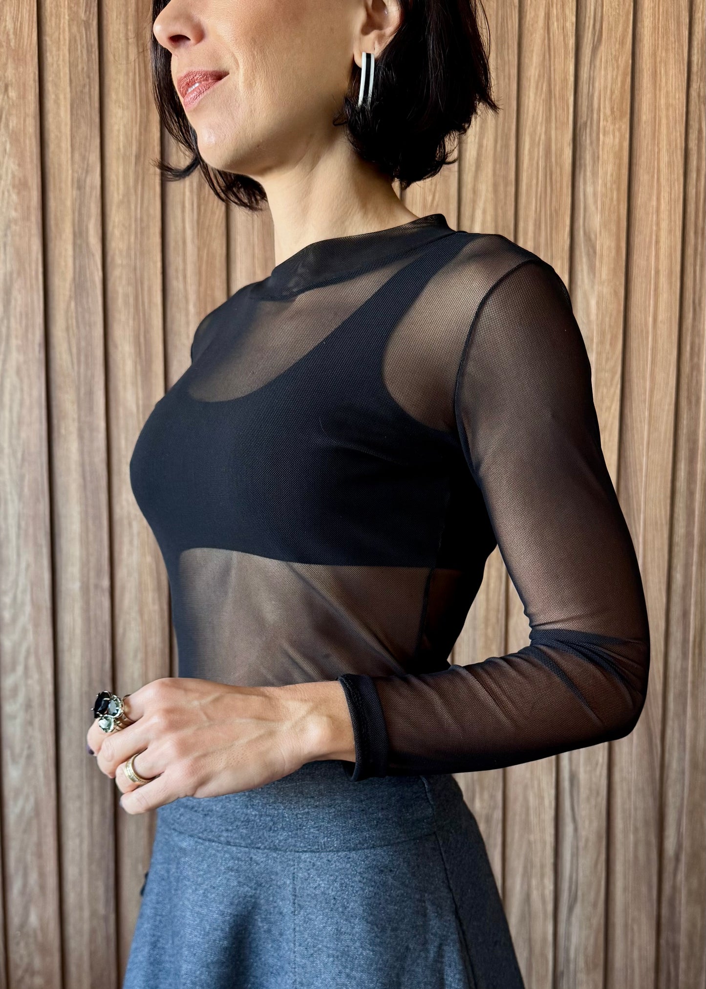Blusa Manga Longa em Tule Preta