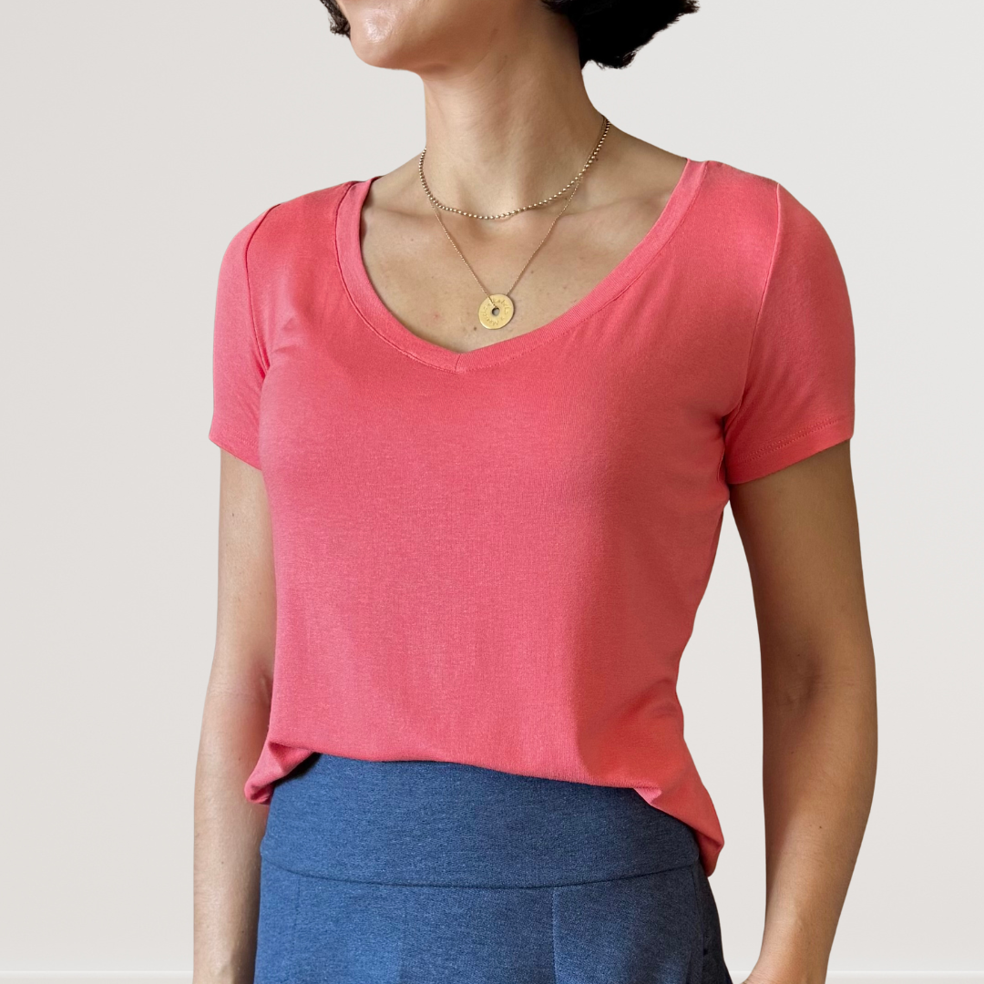 T-shirt gola V Coral