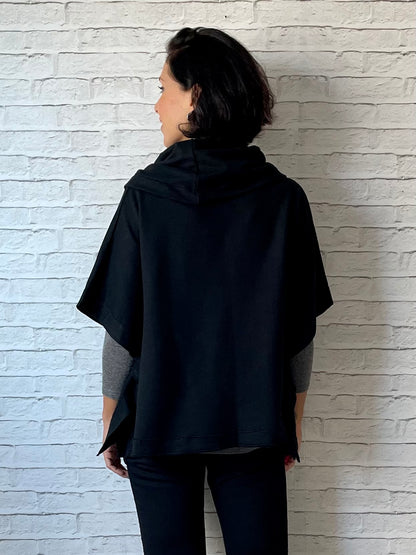 Poncho Reto em Moletom (Preto)