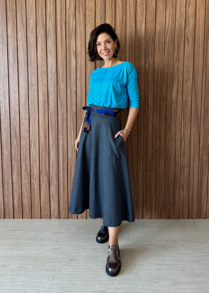 Blusa delícia manga 3/4 em suede - Azul Riviera