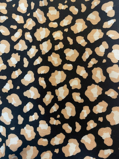 Gola em Viscose Estampada - Oncinha