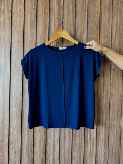 Blusa Básica Delícia em Viscolycra Azul Marinho