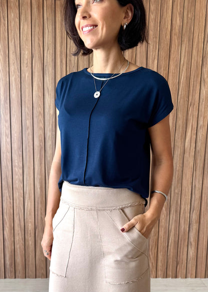 Blusa Básica Delícia em Viscolycra Azul Marinho
