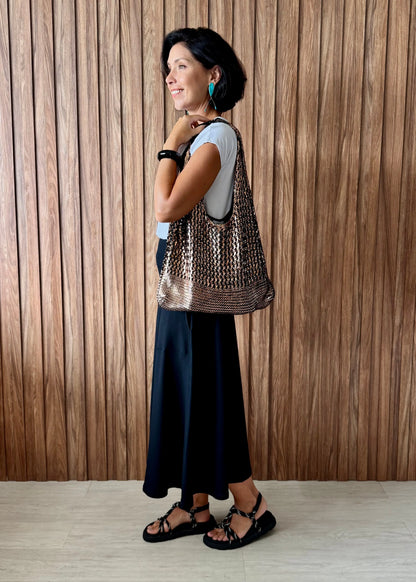 Saia Rodada com bolsos em Moletinho com Elastano (Preto) - Maira da Mai Style