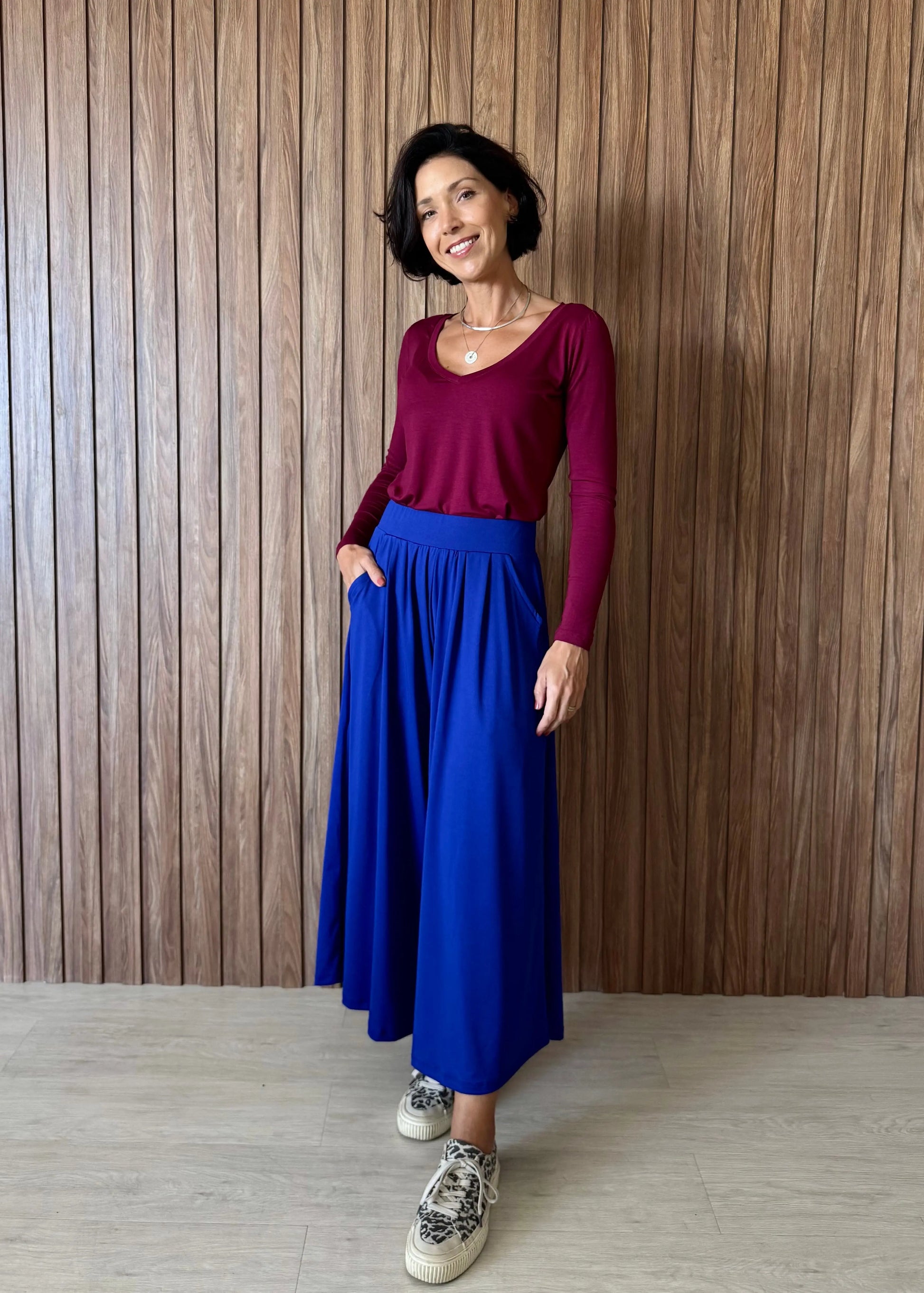 Blusa Manga Longa Decote V - Vinho 