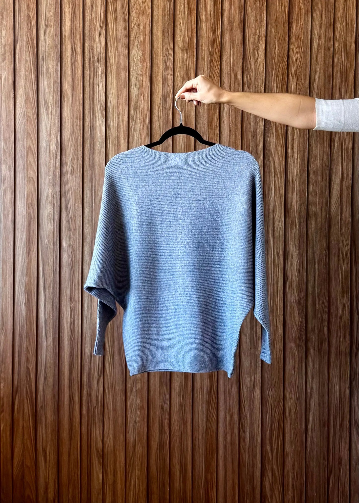 Blusa Tricô manga morcego - Cinza Mescla 