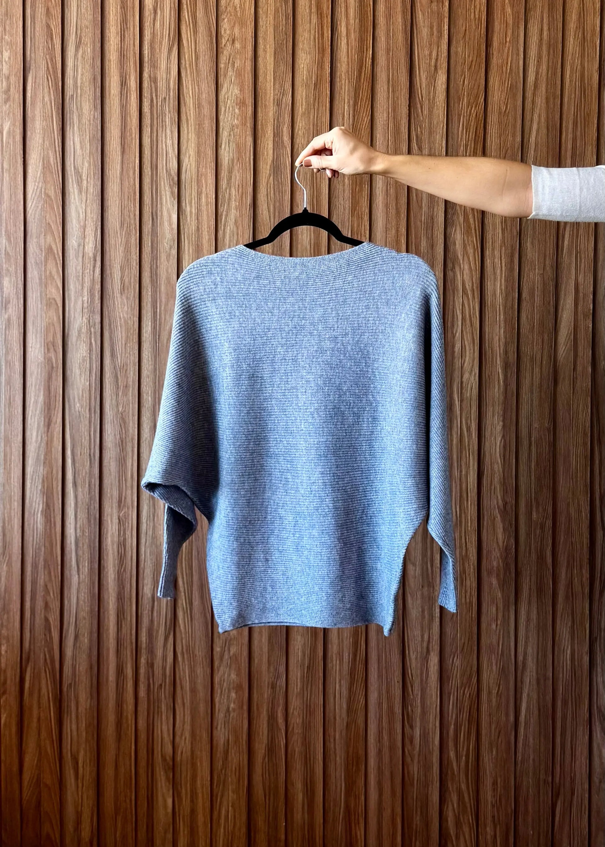 Blusa Tricô manga morcego - Cinza Mescla 