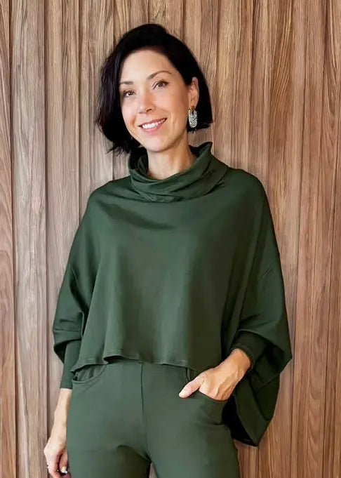 Blusa ampla em Moletinho com elastano - Verde Militar 