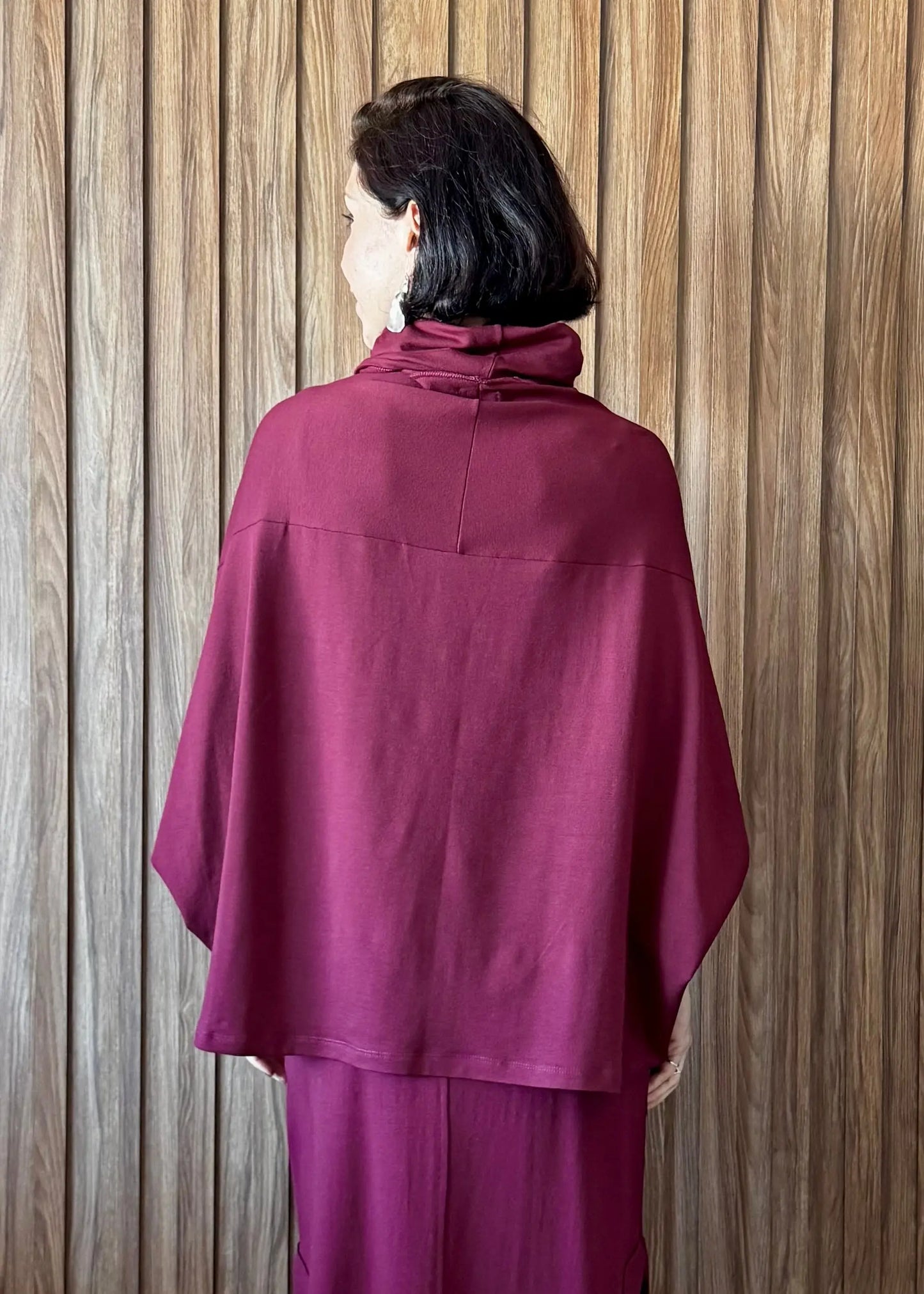 Blusa ampla em Moletinho com elastano - Vinho 
