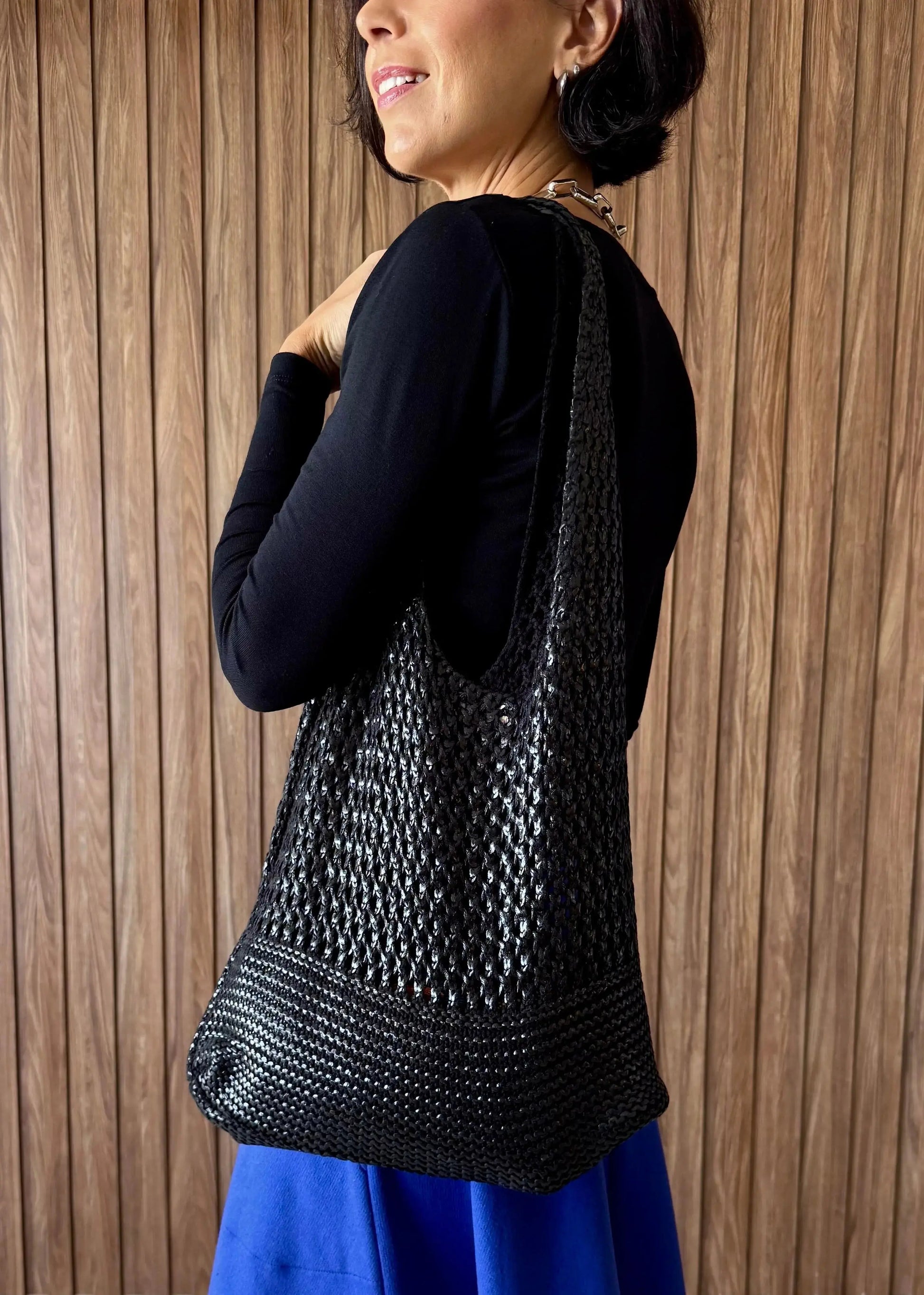 Bolsa em Tricô Metalizado Preto - Maira da Mai Style