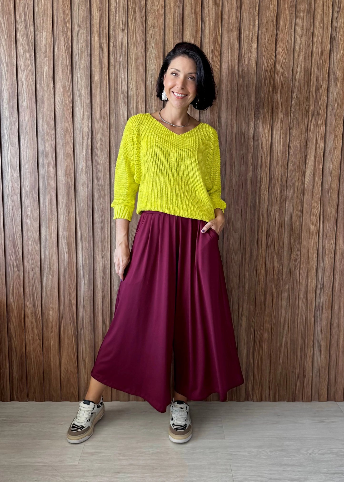 Calça Pantalona com bolsos em malha fria - marsala 