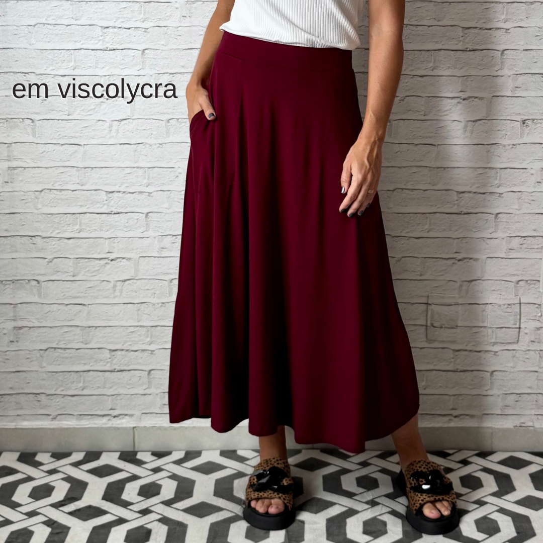 Saia Rodada em Viscolycra com bolsos (Vinho)