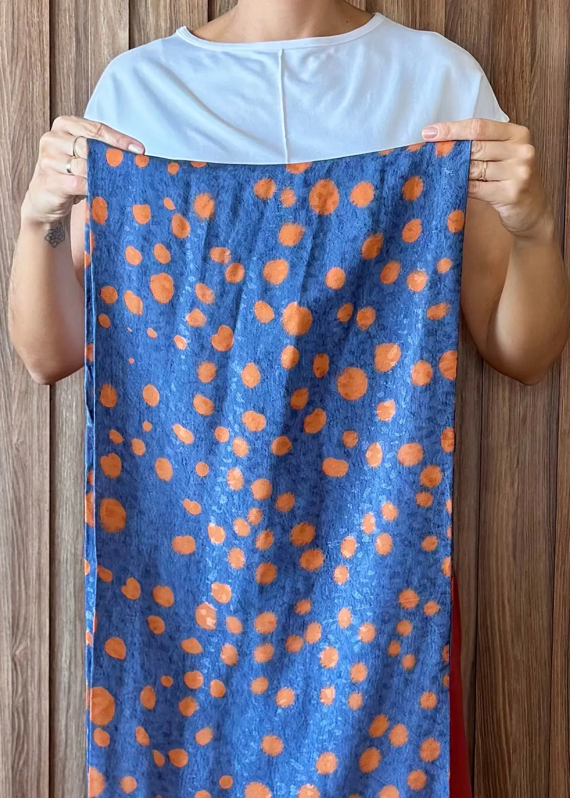 Gola em Viscose Poá Azul Âmbar 