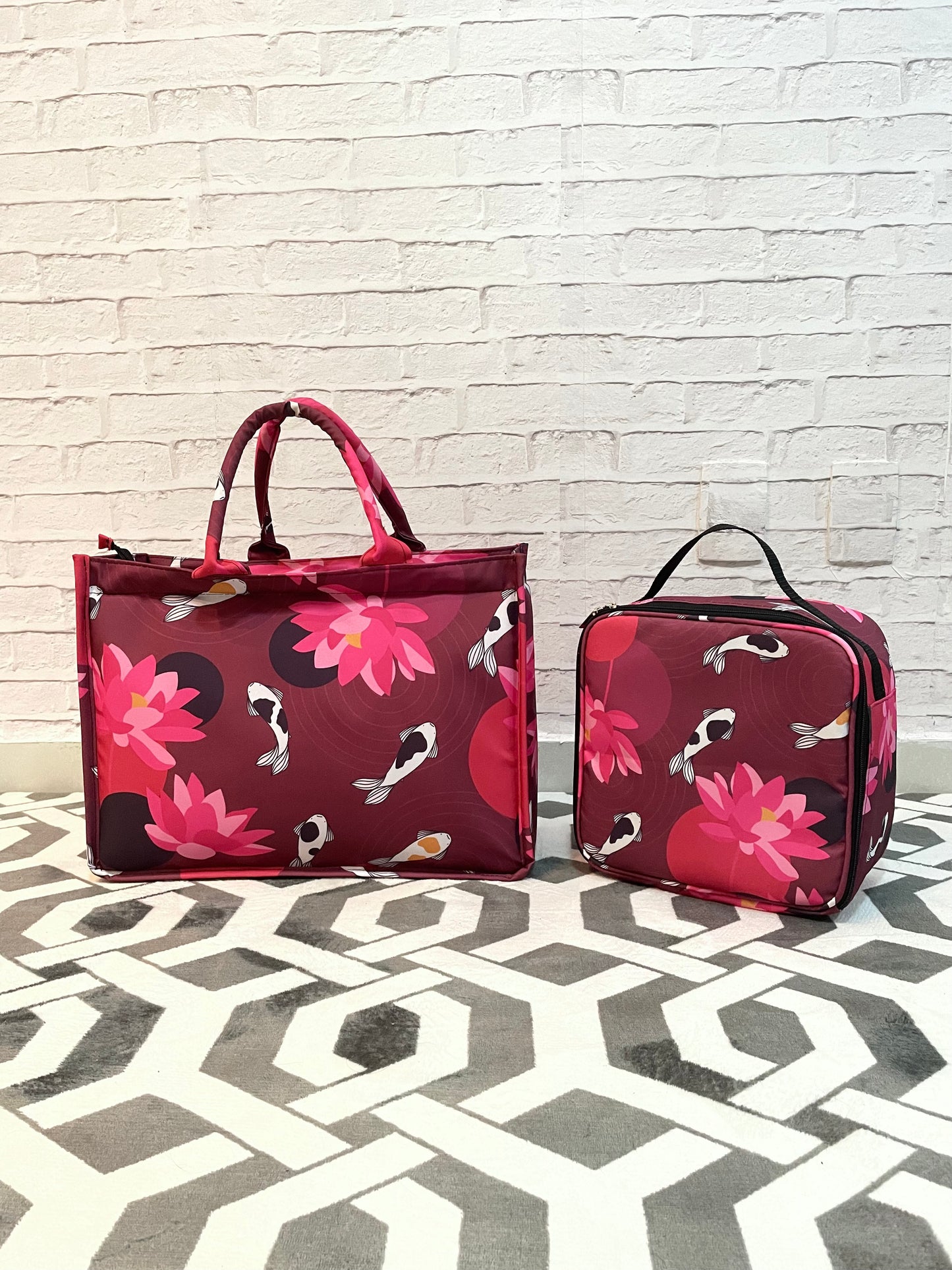 Necessaire Estampa Carpas Marsala - Collab Mila Mizu