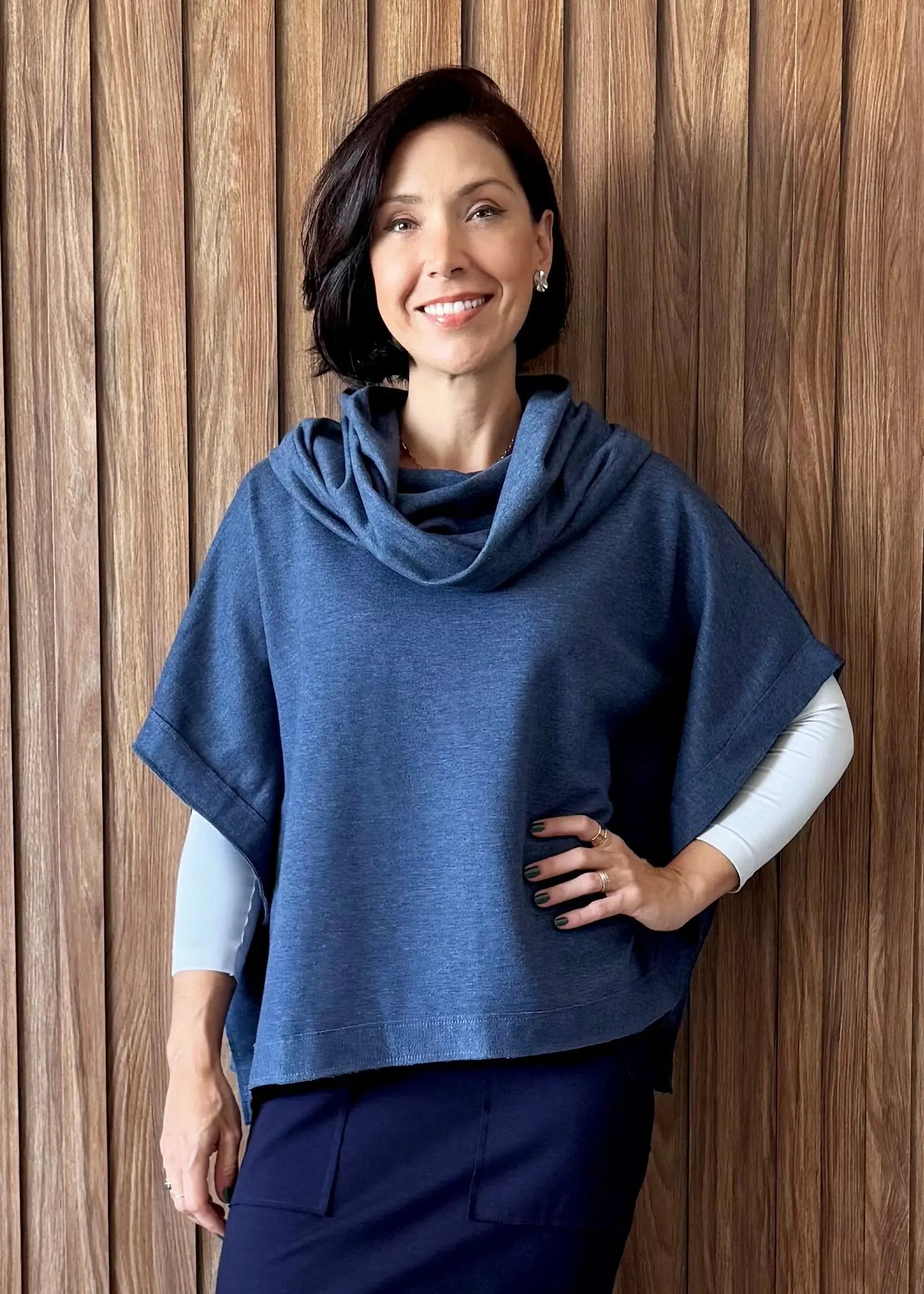 Poncho Reto em Moletom (Azul Jeans) 