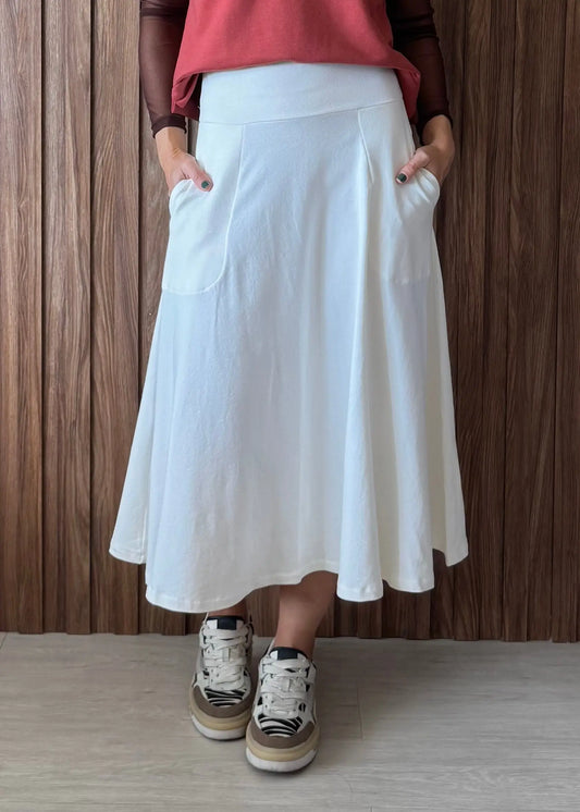 Saia Rodada com bolsos em Moletinho com Elastano - Off White