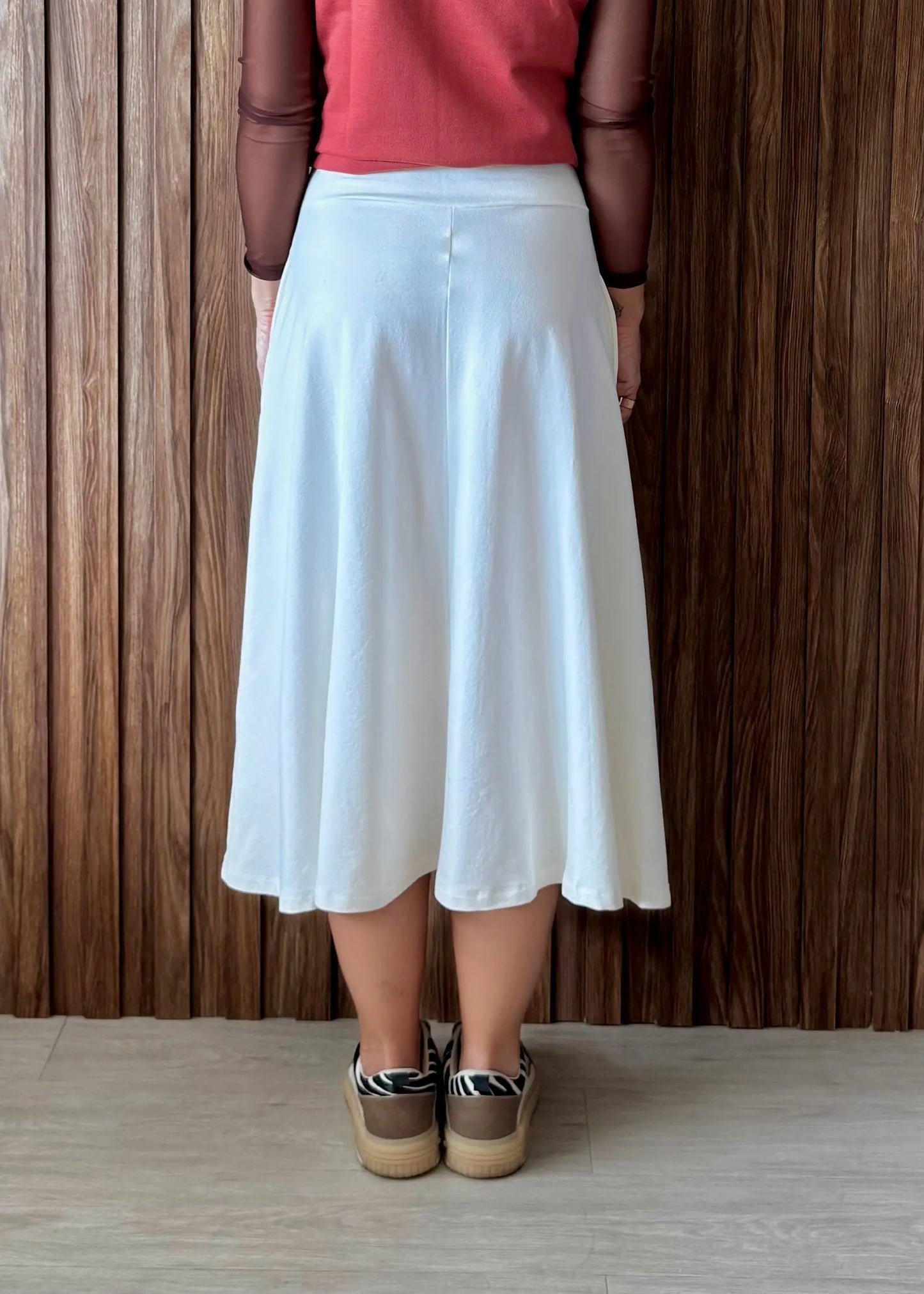 Saia Rodada com bolsos em Moletinho com Elastano - Off White 