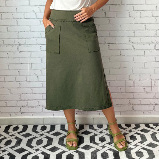 Saia Reta Moletom com bolsos (Verde Militar)