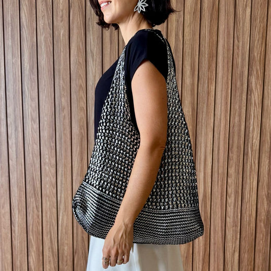 Bolsa em Tricô Metalizado Prata