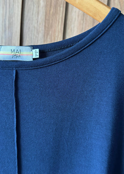 Blusa Básica Delícia em Viscolycra Azul Marinho - Maira da Mai Style