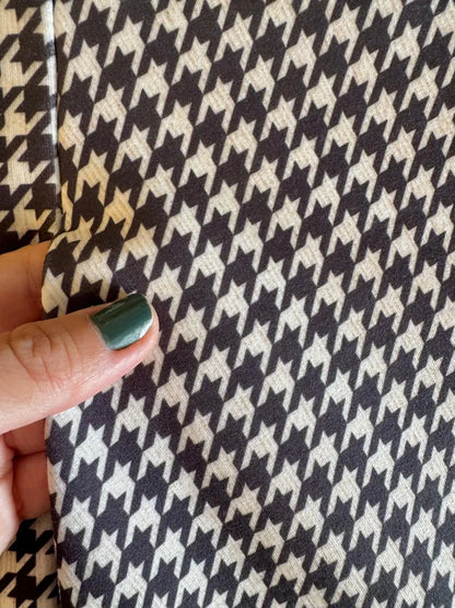 Saia Rodada Moletinho com bolsos (Pied de Poule) - Maira da Mai Style